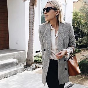 Quay Australia Matte Black Sunnies